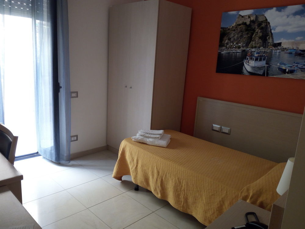 Hotel Residence Empedocle Messina Eksteriør billede
