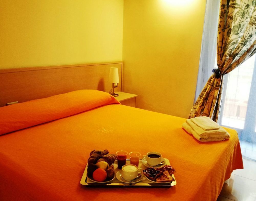 Hotel Residence Empedocle Messina Eksteriør billede
