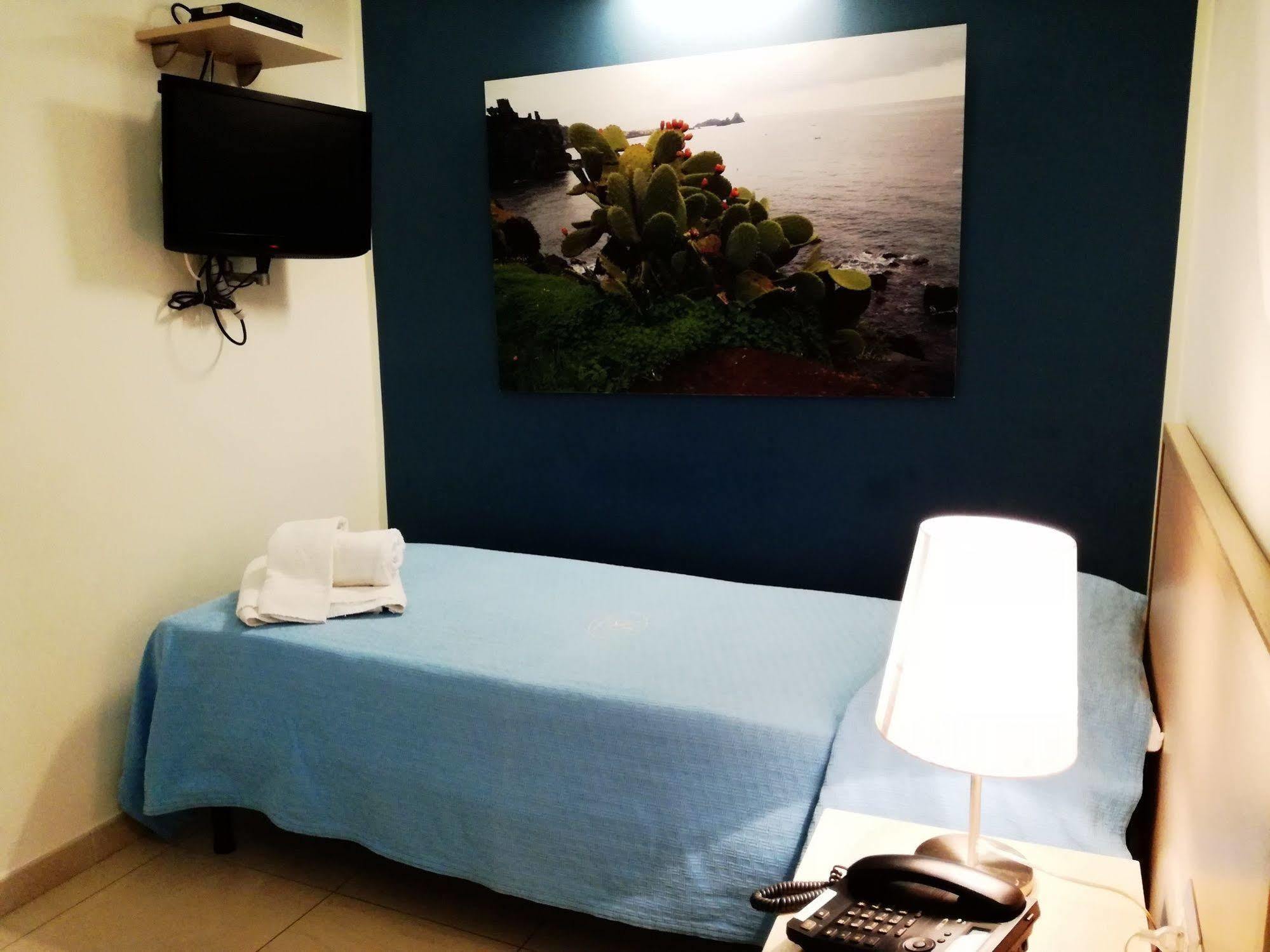 Hotel Residence Empedocle Messina Eksteriør billede